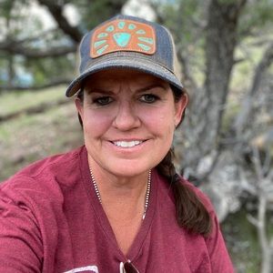 Meet your Posher, Cindy